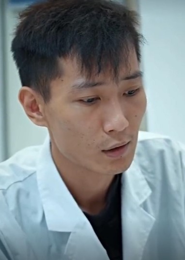 许你岁岁欢海报