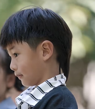 奶爸身份藏不住-都市日常海报