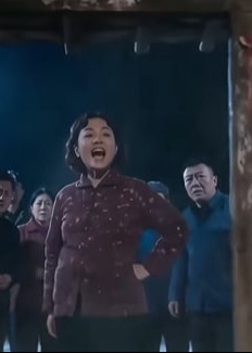 一趟乡情一念人心-惊悚悬疑海报