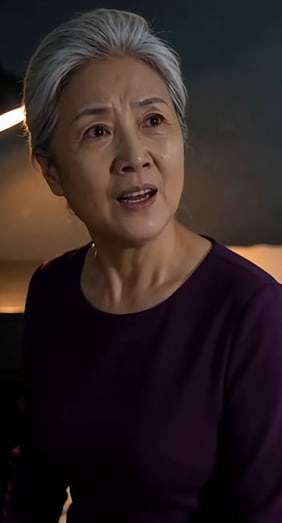 半生为家只想吃一个草莓-动漫合集