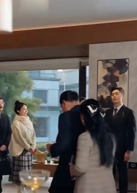 我的底线是母亲-都市日常海报