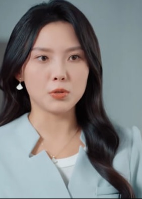 婚礼当天我主动退出成全-动漫合集