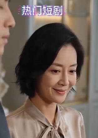 副驾被占我转身开启新人生-动漫合集