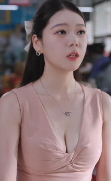 擦边-少女的春季小卖铺-都市言情
