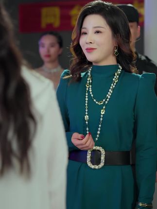 女儿前途被毁陆太太摊牌了-都市家庭海报