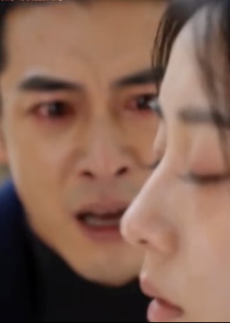一块玉佩带妈妈回家-动漫合集